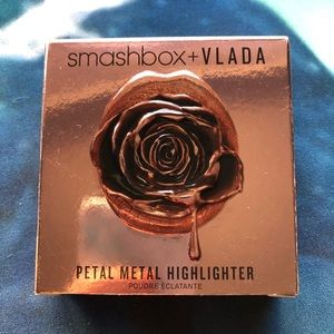 Smashbox Vlada Rose Gold Highlighter